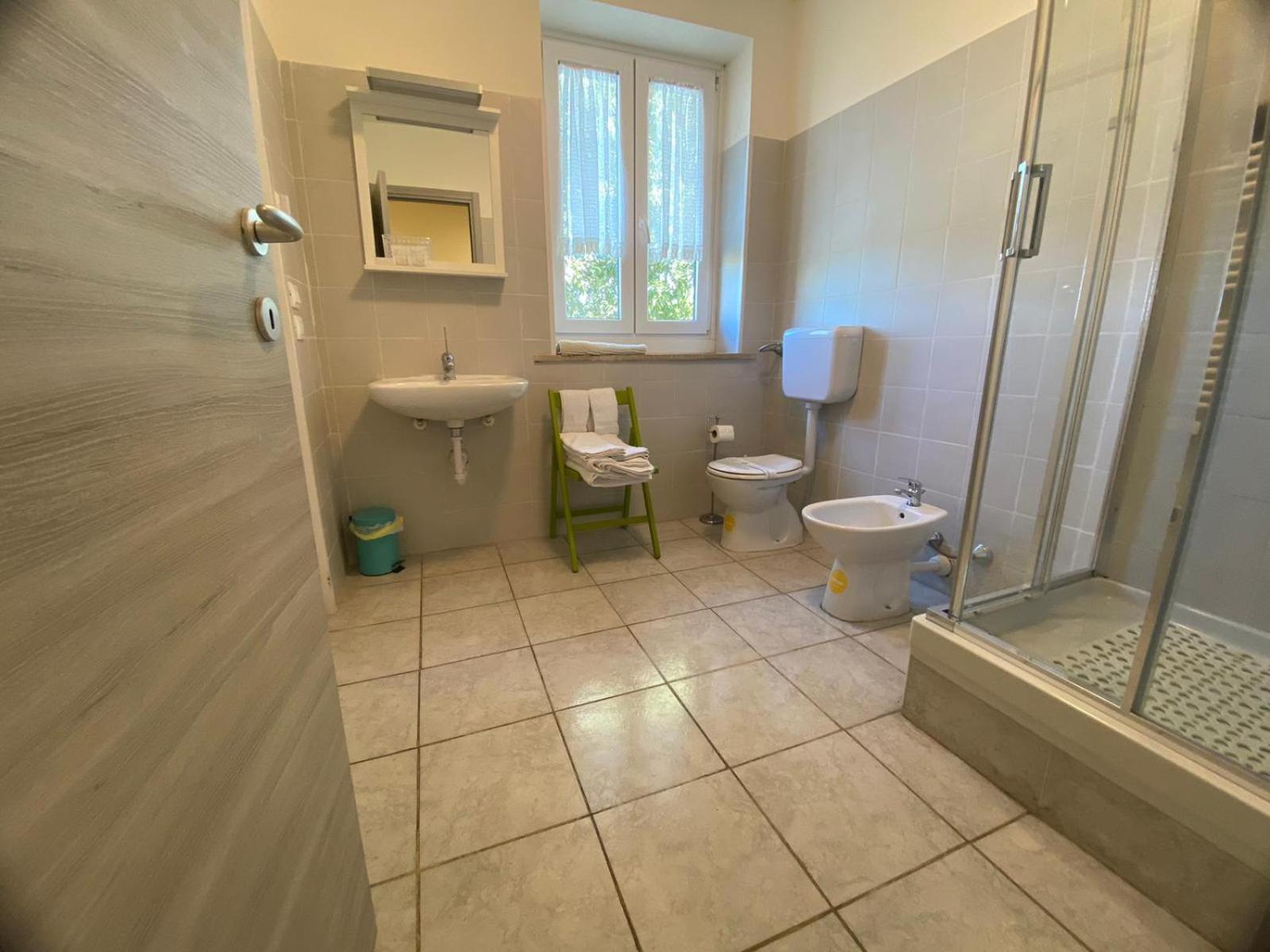 La Chiusa Bed And Breakfast Монтикьяри Экстерьер фото